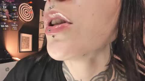 juliet_sourire online show from 18, 2, 2026