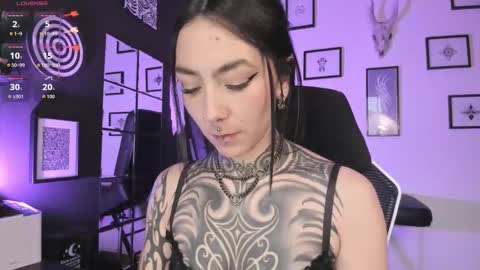 juliet_sourire online show from 3, 3, 2026