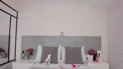 Snapshot of julietastong chatting on 14, 1, 2025 Juliana online show from 14, 1, 2025