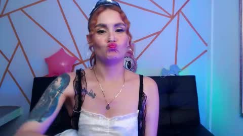 JULIANA online show from 6, 3, 2026