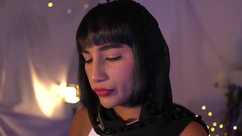 julietawinona online show from 5, 12, 2024