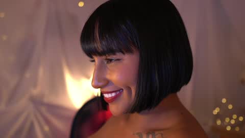 julietawinona online show from 14, 1, 2025