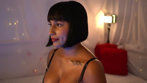 julietawinona online show from 24, 1, 2025