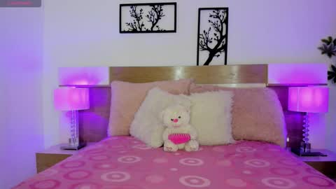 Snapshot of julietha_bianco_ chatting on 9, 10, 2025 Julietha online show from 9, 10, 2025
