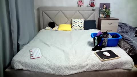 Julietkitty online show from 19, 1, 2025