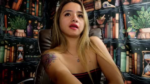 Julietta Jackson online show from 16, 1, 2025