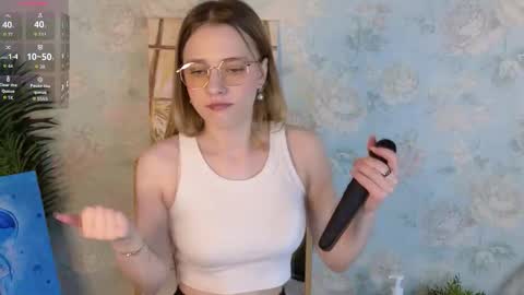 Mia online show from 5, 2, 2026