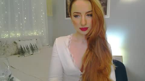 JulietteSensual online show from 2, 1, 2025