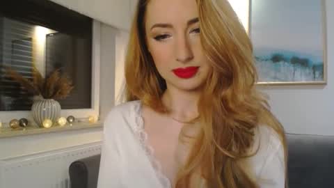 JulietteSensual online show from 22, 2, 2025