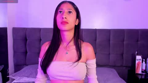 Juliana online show from 10, 12, 2024