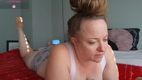 Juli Monroe online show from 2, 4, 2026