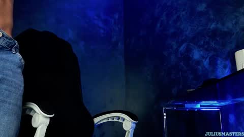 JULiUS   online show from 24, 3, 2026