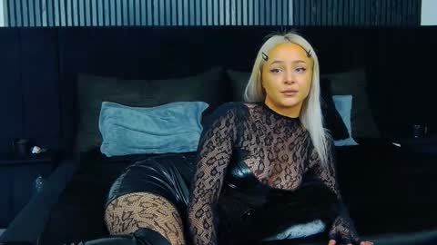 Snapshot of julliamilerrr chatting on 8, 1, 2026 Julia online show from 8, 1, 2026