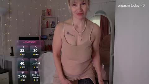 Julia online show from 27, 2, 2025