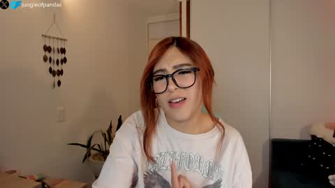 Snapshot of jungleofpandas chatting on 15, 1, 2025 Call me Sussy  online show from 15, 1, 2025