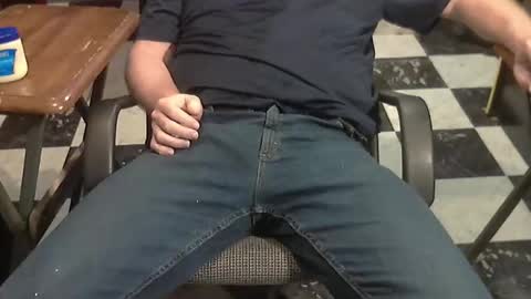 Snapshot of junkerdc1 chatting on 23, 11, 2025 junkerdc1 online show from 23, 11, 2025