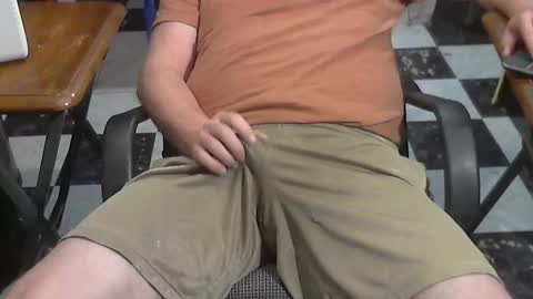 Snapshot of junkerdc1 chatting on 6, 1, 2026 junkerdc1 online show from 6, 1, 2026