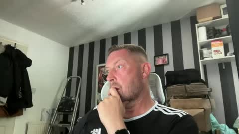 Junky online show from 6, 7, 2026