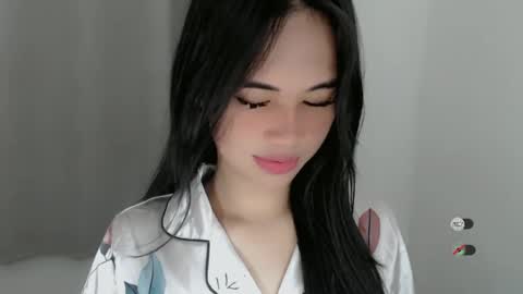 Julia online show from 10, 3, 2025