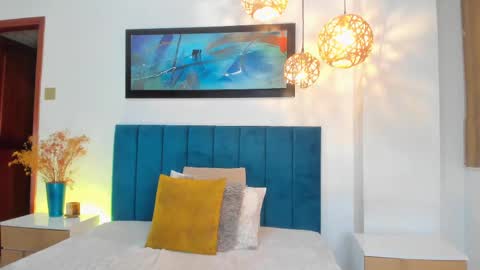 Jupiter Fox online show from 8, 3, 2025