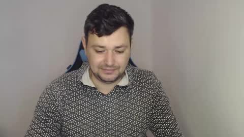 Alex online show from 4, 2, 2025