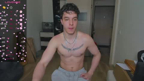 Snapshot of just_edwins chatting on 7, 6, 2026 Edwins online show from 7, 6, 2026