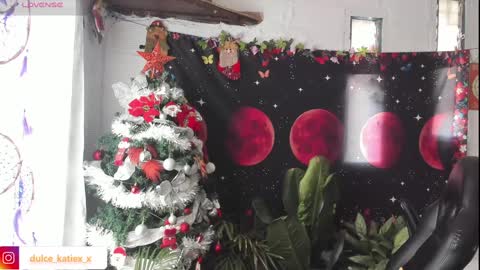 Sofia online show from 1, 1, 2025