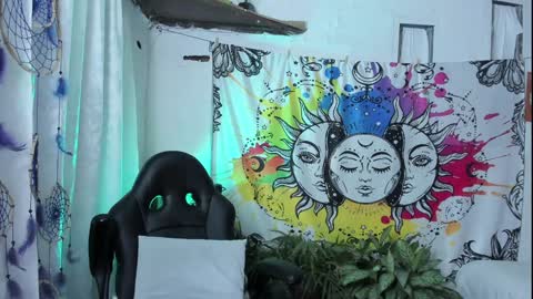 Sofia online show from 3, 2, 2025