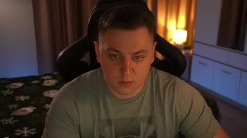 Snapshot of just_top chatting on 14, 12, 2025 David online show from 14, 12, 2025