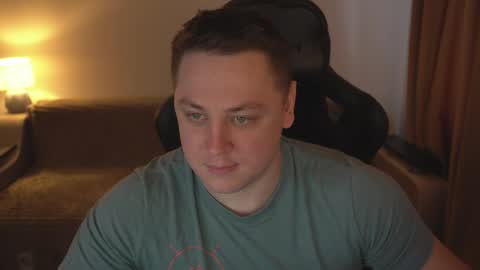 Snapshot of just_top chatting on 8, 4, 2026 David online show from 8, 4, 2026