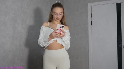 Jenny  Welcome3 online show from 9, 1, 2026