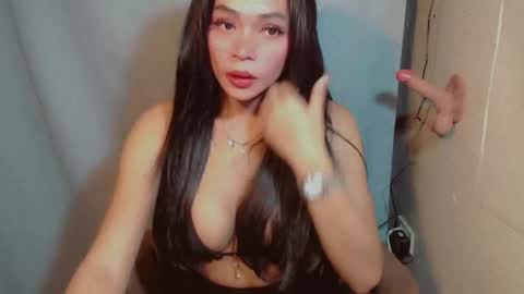 justhewayouare21 online show from 20, 7, 2026