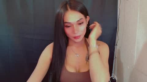 justhewayouare21 online show from 25, 7, 2026