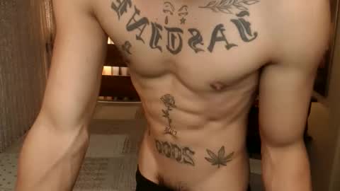 justine_hunk online show from 21, 3, 2026