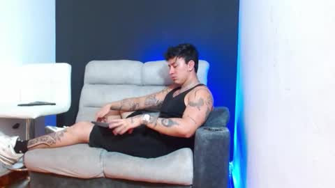 justinfuller_31 online show from 25, 3, 2026