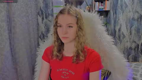 Juxsy online show from 4, 10, 2025