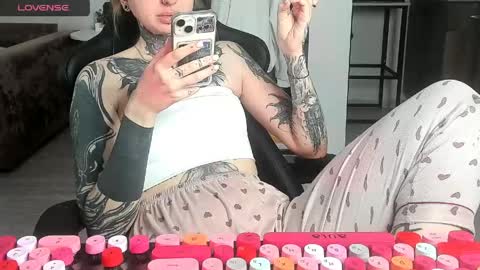 Alice online show from 18, 4, 2026