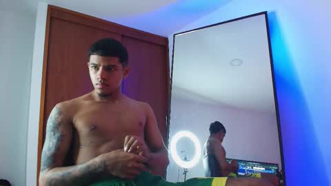 k_florez online show from 4, 12, 2025