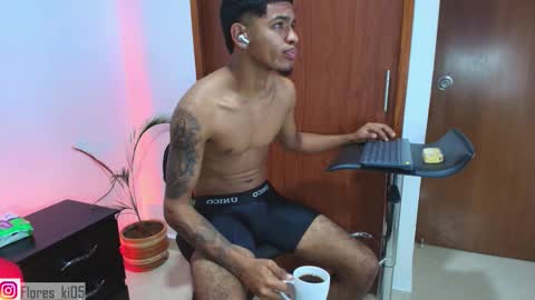 k_florez online show from 16, 2, 2026