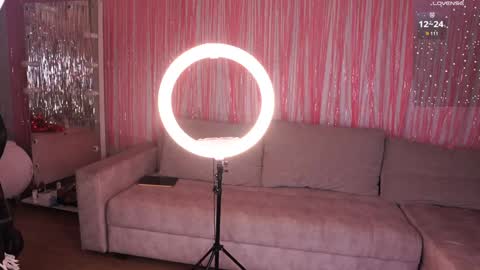 Snapshot of k_kimikooo chatting on 26, 11, 2025 Amely online show from 26, 11, 2025