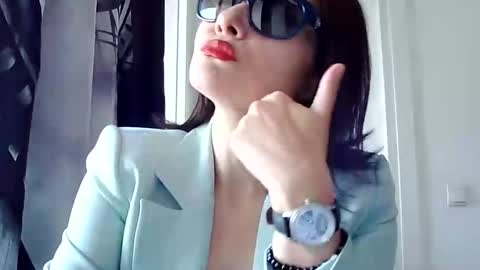 Snapshot of k_queen36 chatting on 1, 10, 2025 k_queen36 online show from 1, 10, 2025