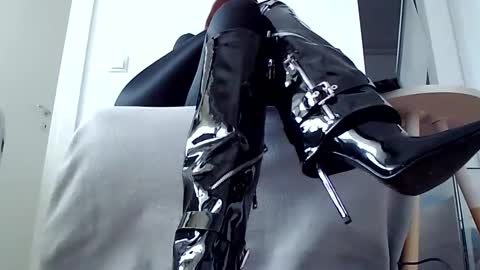 Snapshot of k_queen36 chatting on 2, 3, 2026 k_queen36 online show from 2, 3, 2026