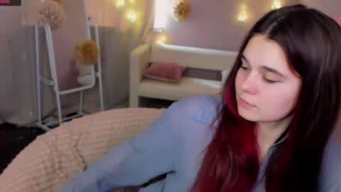 Snapshot of kacey_love chatting on 5, 5, 2026 Kacey online show from 5, 5, 2026