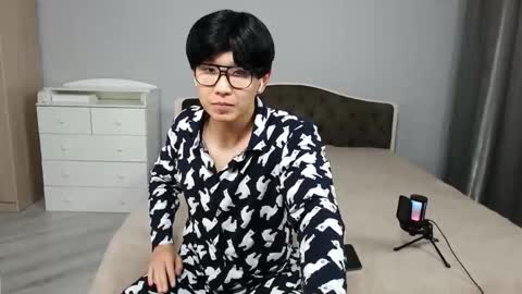 Kai Chicken online show from 19, 12, 2025