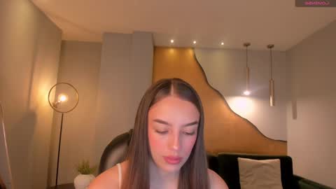 Kaia Ferreira online show from 29, 1, 2025