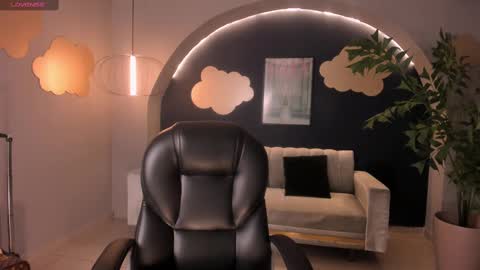 Kaia Ferreira online show from 7, 3, 2025