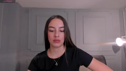 Kaia Ferreira online show from 25, 2, 2026