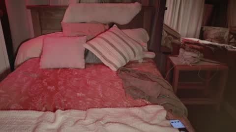 Kailee Smile online show from 5, 12, 2025