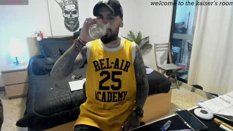 kaiser679 online show from 21, 2, 2025