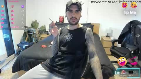 kaiser679 online show from 8, 9, 2025